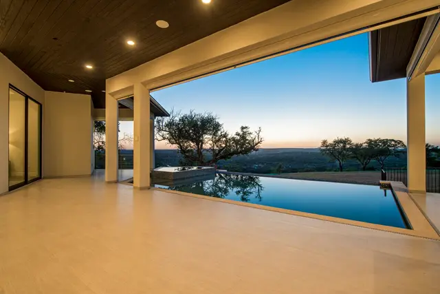 Spicewood Moonlight Terrace — photograph 19