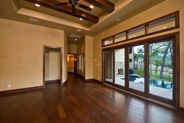 Steiner Ranch Flat Top — photograph 6