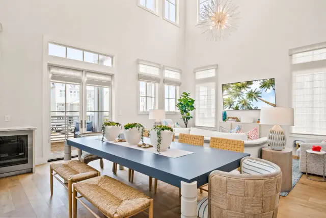 Cinnamon Shore XXIV — photograph 44