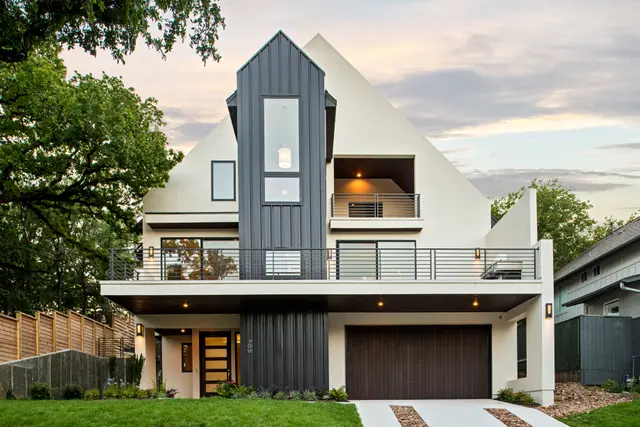 Central Austin Oakland — next home