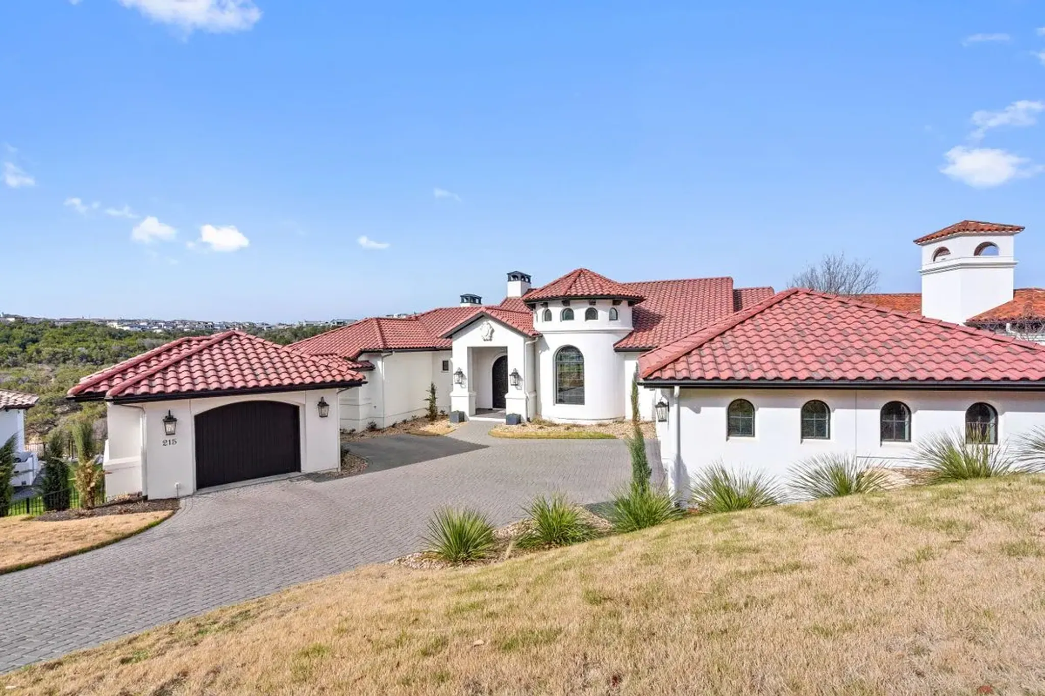 Lakeway Canyon Turn — built by Seven Custom Homes